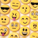 emoji-sugar-cookies