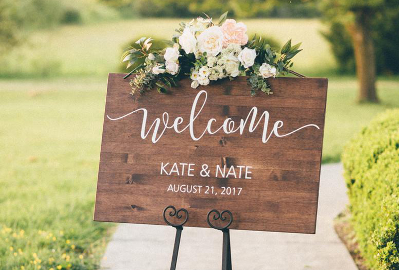 Wedding Signs - Wooden Wedding Welcome Sign With Flowers